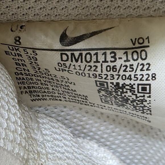 Nike Air Force One AF1 Low Triple White Sneaker Women’s 314192-117 Size 8 - Picture 3 of 16